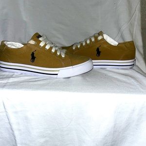 Polo shoes